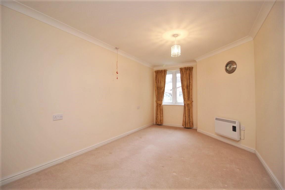 Sheppard Court, Tilehurst, Reading